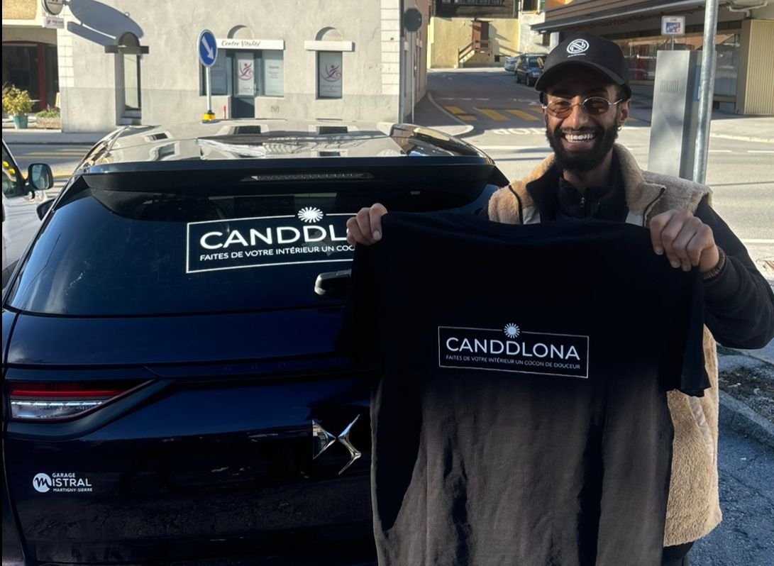 Canddlona — textile imprimé et lettrage véhicule à Sierre